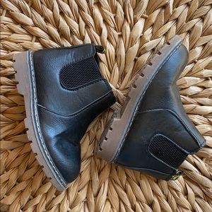 Boys boots
